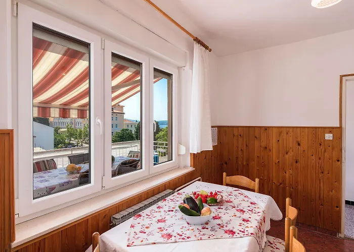 Lauschiges Nur 300 Meter Zum Sandstrand Mit Meerblick Und Parkplatz Appartement