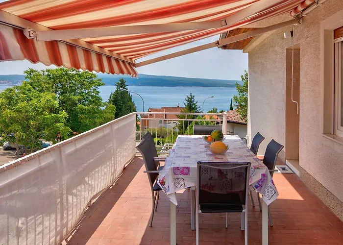 Lauschiges Nur 300 Meter Zum Sandstrand Mit Meerblick Und Parkplatz *